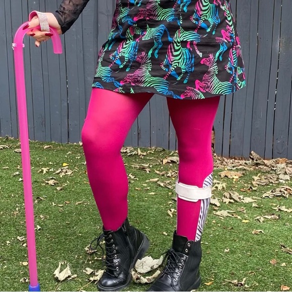 Ladies Opague Raspberry Tights - BRAND NEW Size G - Picture 4 of 5